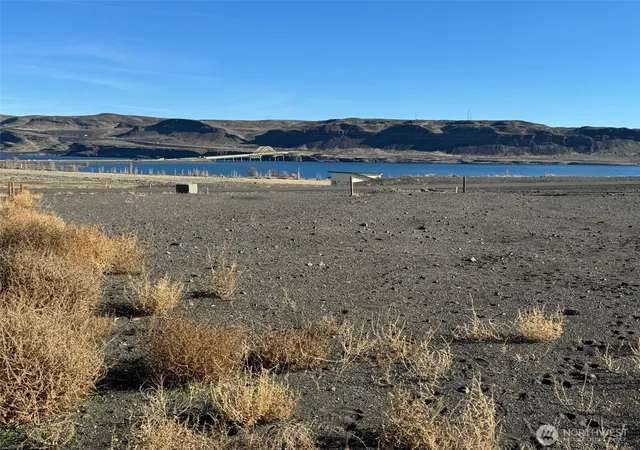 Land for sale at 531 Bridgeview Dr, Vantage, WA 98950 | MLS# NWM2471388