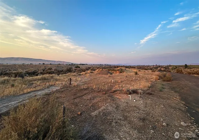 Photo 3 of Land for sale at 0 C (1415) Cottonwood Rd, Yakima, WA 98908 | MLS# NWM2471785 | Listing updated on 2026-09-17
