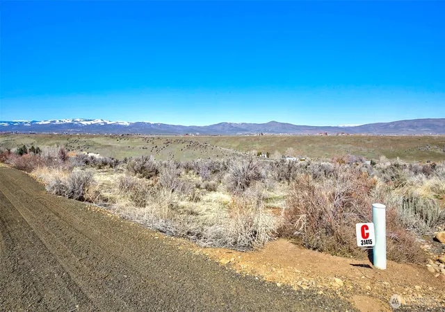 Photo 3 of Land for sale at 0 C (1415) Cottonwood Rd, Yakima, WA 98908 | MLS# NWM2471785 | Listing updated on 2026-09-17