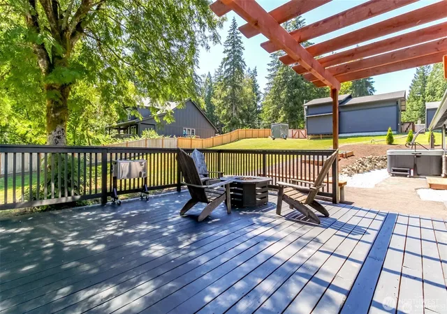 Photo 3 of Single family home for sale at 7218 35th Street Nw, Gig Harbor, WA 98335 | MLS# NWM2471922 | Listing updated on 2026-09-24