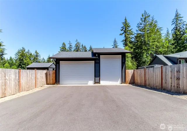 Photo 3 of Single family home for sale at 7218 35th Street NW, Gig Harbor, WA 98335 | MLS# NWM2471922 | Listing updated on 2026-09-24