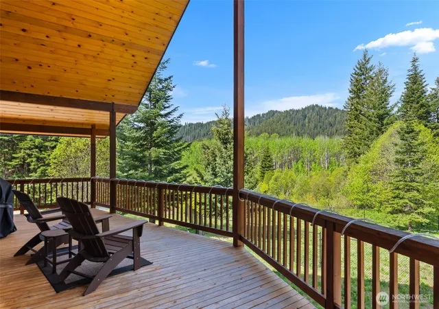 Photo 4 of Single family home for sale at 175 Deep Powder Ln, Leavenworth, WA 98826 | MLS# NWM2472002 | Listing updated on 2026-09-17