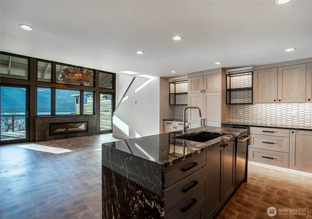 Photo 4 of Condo for sale at 1 Yacinde Ct #G3, Manson, WA 98831 | MLS# NWM2472064 | Listing updated on 2026-09-17