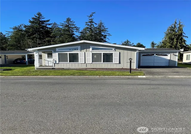 Photo 1 of Manufactured home for sale at 2610 E Section St #16, Mount Vernon, WA 98274 | MLS# NWM2472253 | Listing updated on 2026-09-17