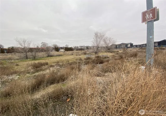 Photo 3 of Land for sale at 0 N 75x Central Dr, Moses Lake, WA 98837 | MLS# NWM2472413 | Listing updated on 2026-09-17