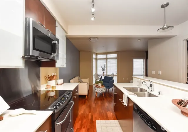 Photo 4 of Condo for sale at 159 Denny Way #402, Seattle, WA 98109 | MLS# NWM2472543 | Listing updated on 2026-09-17