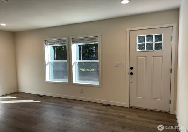 Photo 3 of Manufactured home for sale at 20405 Crane Pl, Ocean Park, WA 98640 | MLS# NWM2472743 | Listing updated on 2026-09-17