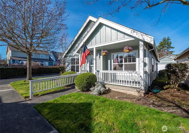 Condo for sale at 161 W Whidbey Ave #21, Oak Harbor, WA 98277 | MLS# NWM2472776