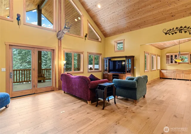 Photo 3 of Single family home for sale at 2677 Sumac Ln, Leavenworth, WA 98826 | MLS# NWM2473201 | Listing updated on 2026-09-17
