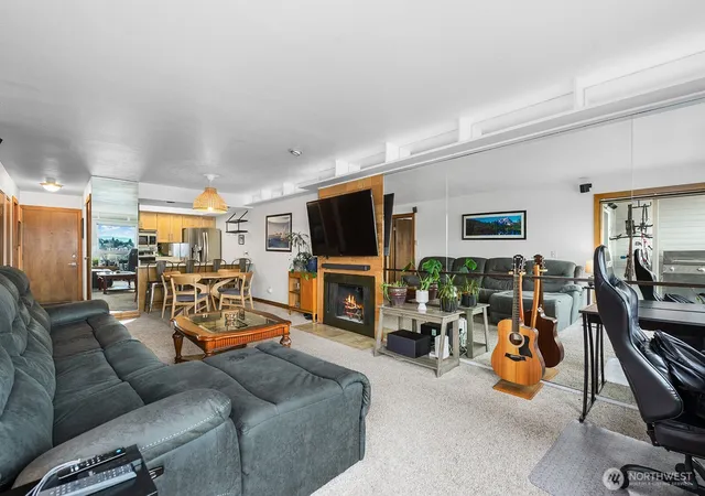 Photo 4 of Condo for sale at 2401 8th Avenue N #202, Seattle, WA 98109 | MLS# NWM2474702 | Listing updated on 2026-09-17