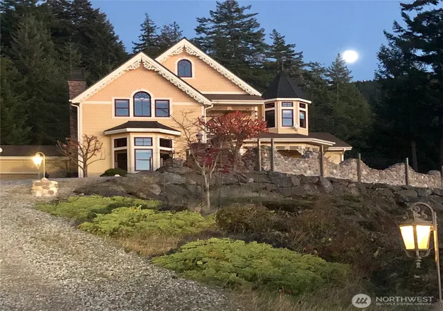 Photo 3 of Single family home for sale at 1656 Eagle Ridge Rd, Eastsound, WA 98245 | MLS# NWM2474873 | Listing updated on 2026-09-17