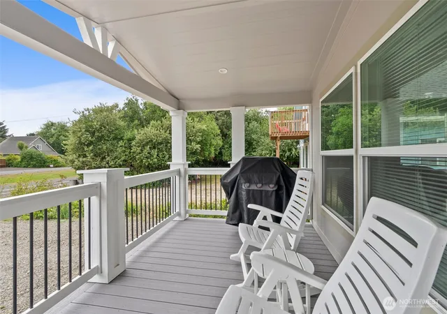 Photo 3 of Manufactured home for sale at 130 Pacific Blvd NW, Ocean Shores, WA 98569 | MLS# NWM2475202 | Listing updated on 2026-09-17