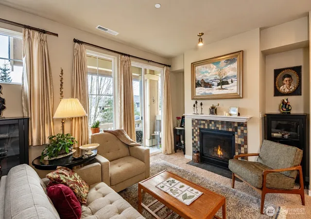 Photo 3 of Townhouse for sale at 9101 Merritt Ave SE, Snoqualmie, WA 98065 | MLS# NWM2475362 | Listing updated on 2026-10-01