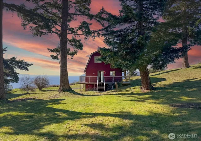 Photo 1 of Single family home for sale at 46 G Mukilteo Way, Everett, WA 98201 | MLS# NWM2475618 | Listing updated on 2026-09-17