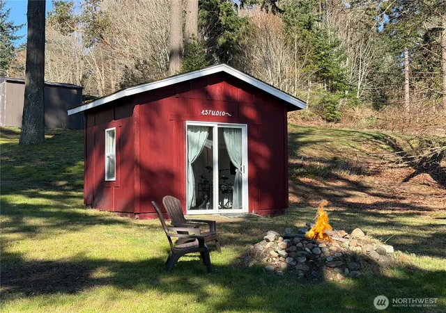Photo 3 of Single family home for sale at 46 G Mukilteo Way, Everett, WA 98201 | MLS# NWM2475618 | Listing updated on 2026-09-17