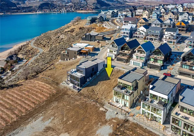 Photo 4 of Land for sale at 1307 Dragonfly Ct, Chelan, WA 98816 | MLS# NWM2475952 | Listing updated on 2026-09-17