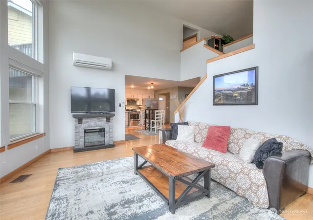 Photo 4 of Single family home for sale at 200 Ocean Lake Way NW, Ocean Shores, WA 98569 | MLS# NWM2476024 | Listing updated on 2026-09-17