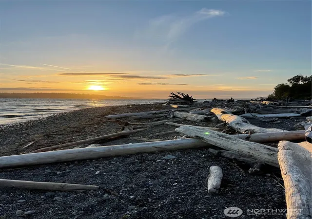 Photo 4 of Land for sale at 103 B Whidbey Is Dr, Everett, WA 98201 | MLS# NWM2476225 | Listing updated on 2026-09-17