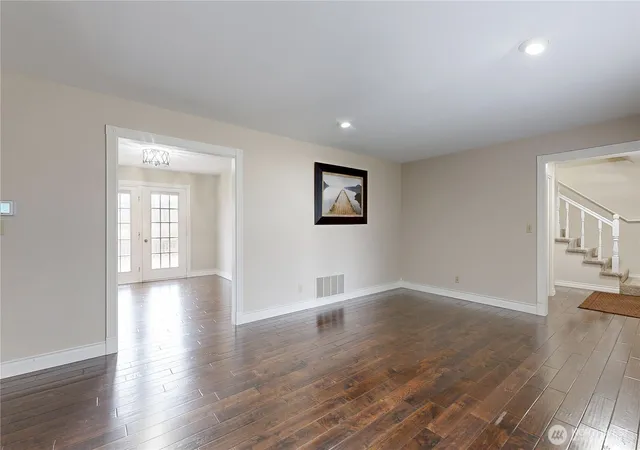 Photo 3 of Single family home for sale at 958 Abbott Rd, Walla Walla, WA 99362 | MLS# NWM2476292 | Listing updated on 2026-09-17