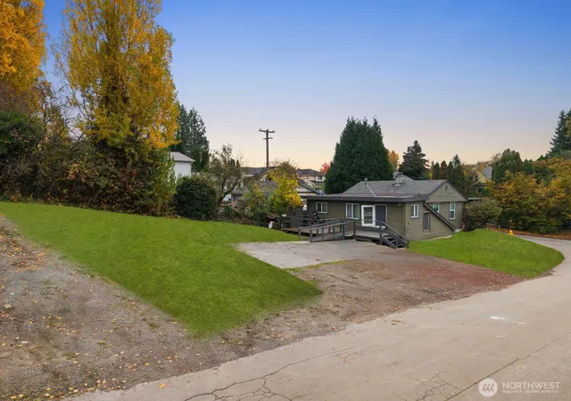 Photo 3 of Sale Pending at 9018 7th Avenue S, Seattle, WA 98108 | MLS# NWM2476503 | Listing updated on 2026-09-25