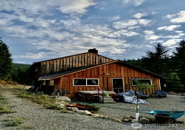 Single family home for sale at 57 Slippery Hl Ln, Republic, WA 99166 | MLS# NWM2476507