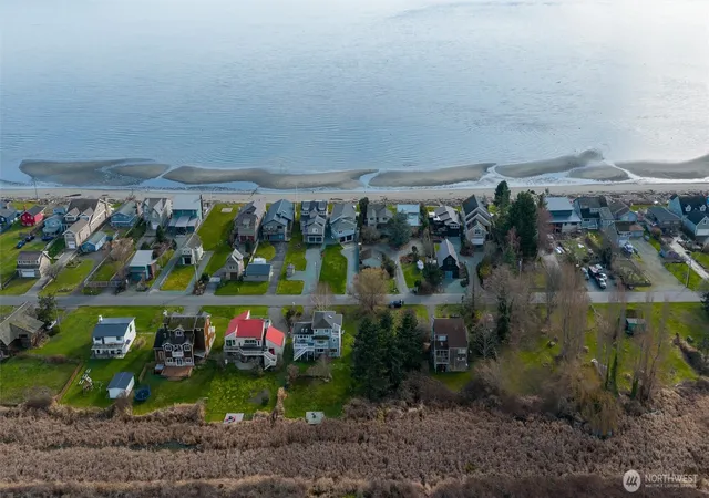 Photo 3 of Land for sale at 0 Shore Ave, Freeland, WA 98249 | MLS# NWM2476623 | Listing updated on 2026-09-17