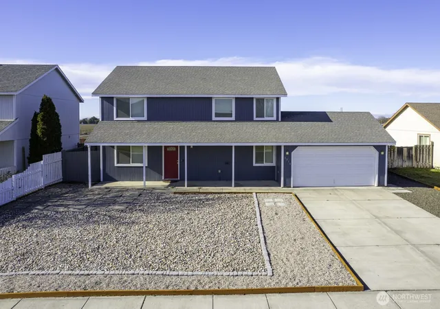 Photo 2 of Single family home for sale at 1516 S Husky Dr, Moses Lake, WA 98837 | MLS# NWM2476731 | Listing updated on 2026-09-17