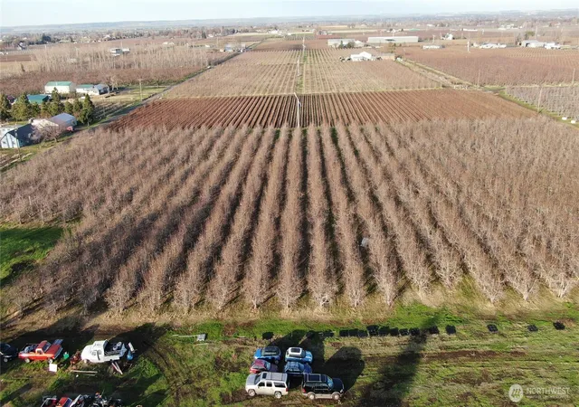 Photo 3 of Land for sale at 0 Yellowjacket Rd, Milton Freewater, OR 97862 | MLS# NWM2476888 | Listing updated on 2026-10-02