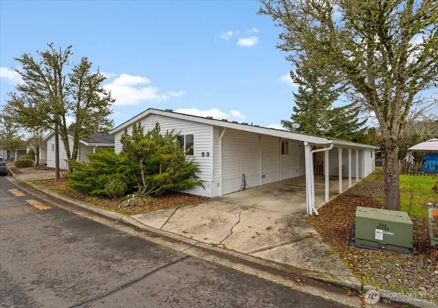 Photo 2 of Manufactured home for sale at 53 Heritage Blvd, Longview, WA 98632 | MLS# NWM2477052 | Listing updated on 2026-09-25
