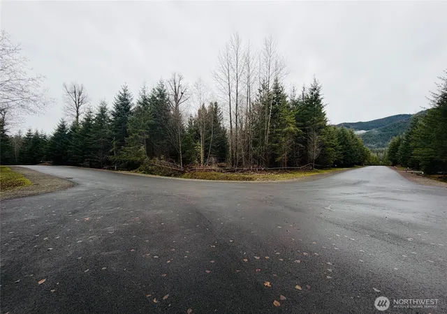 Photo 4 of Land for sale at 11934 Elk Trails Dr E, Enumclaw, WA 98022 | MLS# NWM2477347 | Listing updated on 2026-09-17