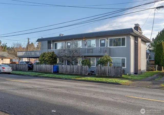 Photo 1 of Multi family home for sale at 504 N 7th Avenue, Kelso, WA 98626 | MLS# NWM2477548 | Listing updated on 2026-09-17