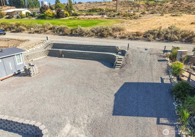 Photo 4 of Land for sale at 105 Crestview Dr, Orondo, WA 98843 | MLS# NWM2477554 | Listing updated on 2026-09-17