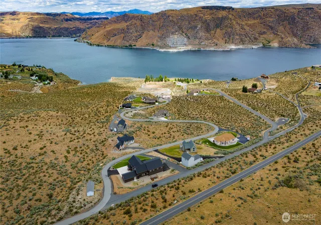 Photo 1 of Land for sale at 45635 Fdr Ests Dr N, Grand Coulee, WA 99133 | MLS# NWM2478150 | Listing updated on 2026-09-30