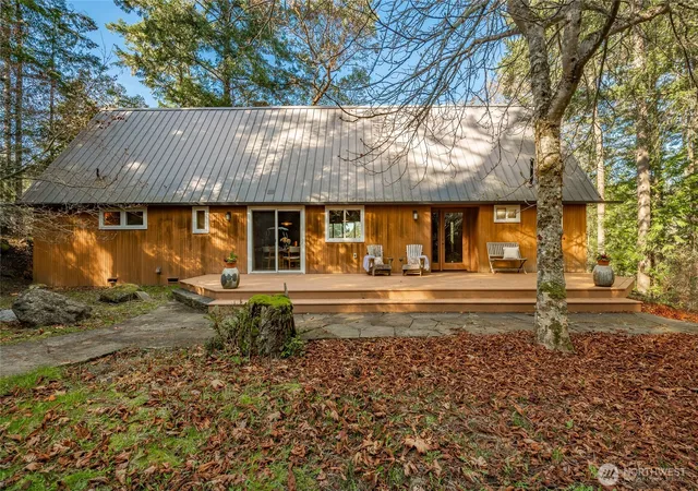Photo 1 of Single family home for sale at 1014 Ben Nevis Loop, Shaw Island, WA 98286 | MLS# NWM2479057 | Listing updated on 2026-09-17