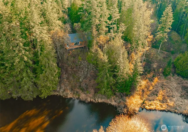 Photo 3 of Single family home for sale at 1014 Ben Nevis Loop, Shaw Island, WA 98286 | MLS# NWM2479057 | Listing updated on 2026-09-17