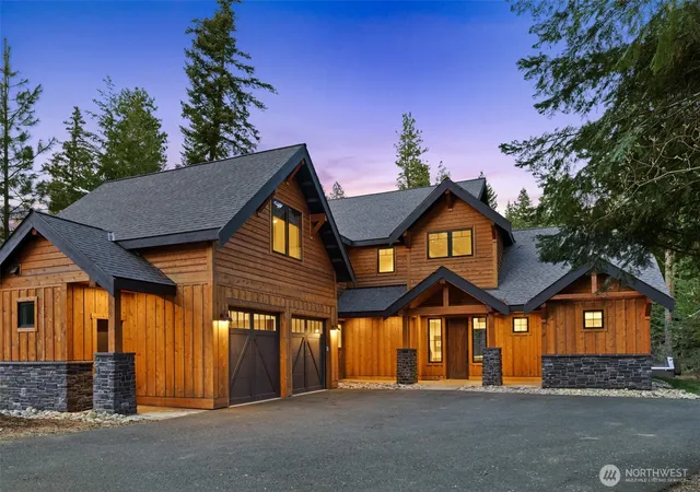 Photo 1 of Single family home for sale at 36 Old Grv Trl, Cle Elum, WA 98922 | MLS# NWM2479138 | Listing updated on 2026-09-17
