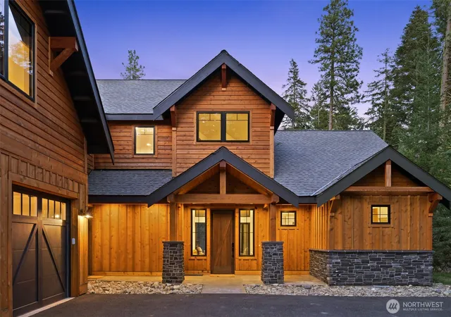 Photo 3 of Single family home for sale at 36 Old Grv Trl, Cle Elum, WA 98922 | MLS# NWM2479138 | Listing updated on 2026-09-17