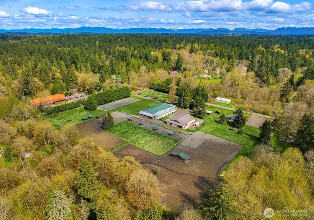 Photo 3 of Single family home for sale at 19011 176th Avenue Ne, Woodinville, WA 98072 | MLS# NWM2479243 | Listing updated on 2026-09-17