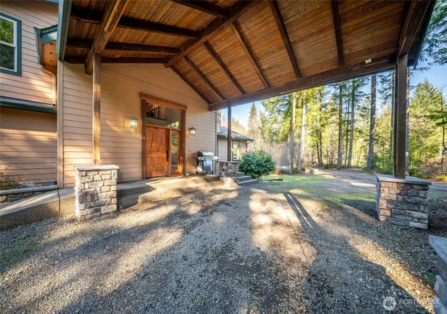 Photo 3 of Single family home for sale at 340 Arrowhead Rd, Ariel, WA 98603 | MLS# NWM2479312 | Listing updated on 2026-09-17