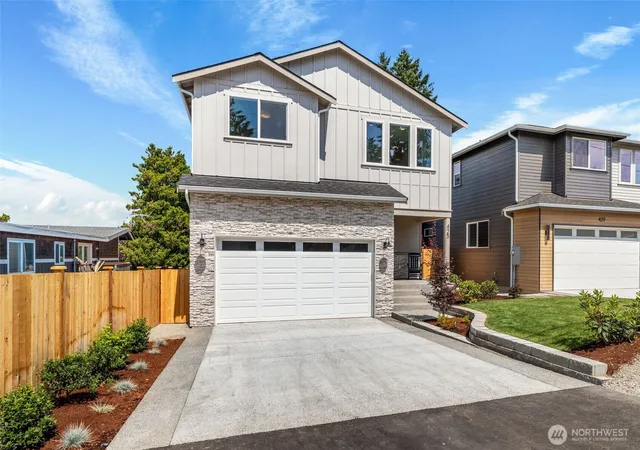 Photo 3 of Single family home for sale at 425 Ton A Wan Da Ave Ne, Tacoma, WA 98422 | MLS# NWM2479332 | Listing updated on 2026-09-17