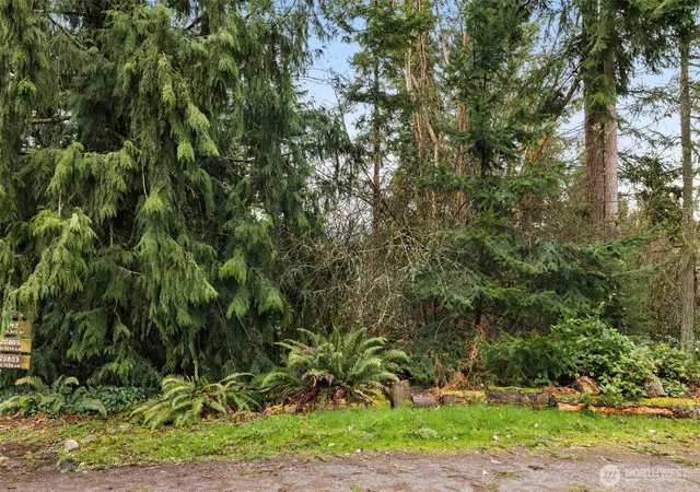 Photo 3 of Land for sale at 0 Xx 209th Ave NE, Sammamish, WA 98074 | MLS# NWM2479642 | Listing updated on 2026-09-17