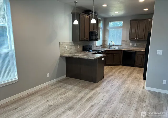 Photo 2 of Manufactured home for sale at 3371 Se Bielmeier Rd #79, Port Orchard, WA 98367 | MLS# NWM2479865 | Listing updated on 2026-09-17