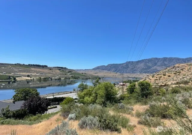 Photo 3 of Land for sale at 31 Osprey Nest Rd, Pateros, WA 98846 | MLS# NWM2479951 | Listing updated on 2026-09-17