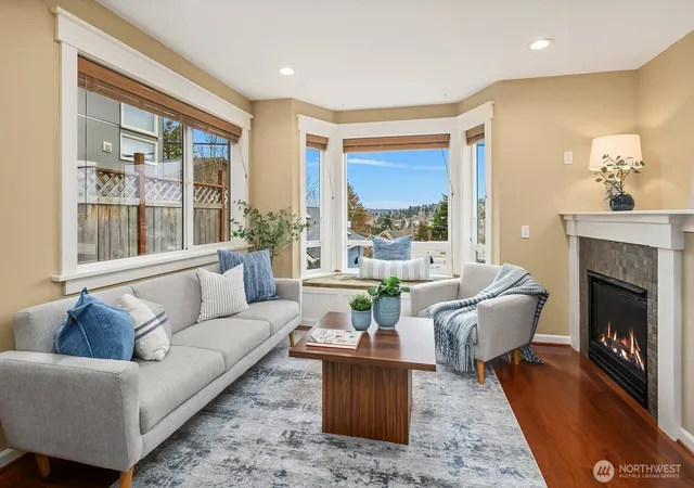 Photo 1 of Townhouse for sale at 114 W Florentia St #B, Seattle, WA 98119 | MLS# NWM2479995 | Listing updated on 2026-09-17