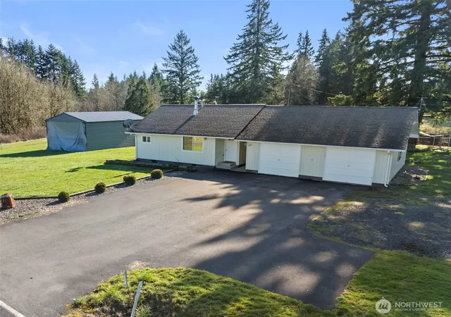 Photo 3 of Single family home for sale at 209 Drews Prairie Rd, Toledo, WA 98591 | MLS# NWM2480013 | Listing updated on 2026-09-17