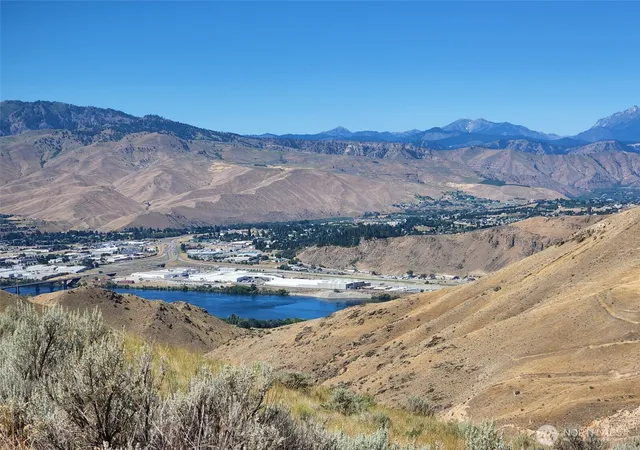 Photo 4 of Land for sale at 2025 Cougar Ridge Rd, East Wenatchee, WA 98802 | MLS# NWM2480244 | Listing updated on 2026-09-17