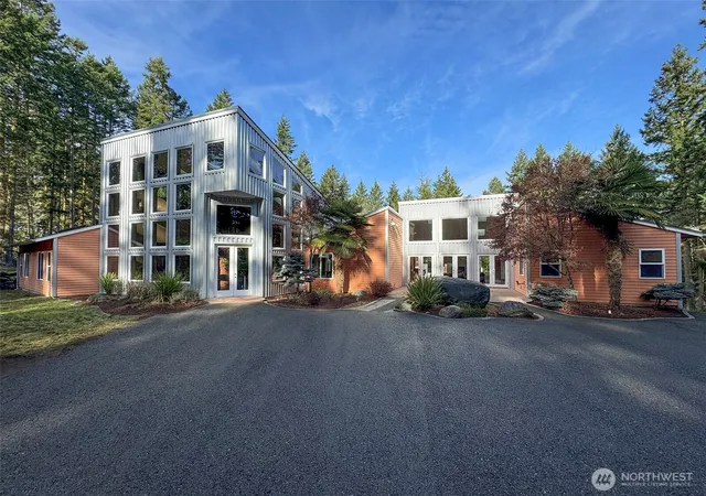 Photo 2 of Contingent at 233 Raintree Ln, Sequim, WA 98382 | MLS# NWM2480333 | Listing updated on 2026-09-17