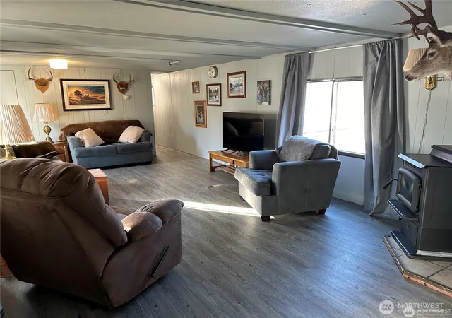 Photo 3 of Manufactured home for sale at 8820 Robbins Rd, Ellensburg, WA 98926 | MLS# NWM2480425 | Listing updated on 2026-09-17