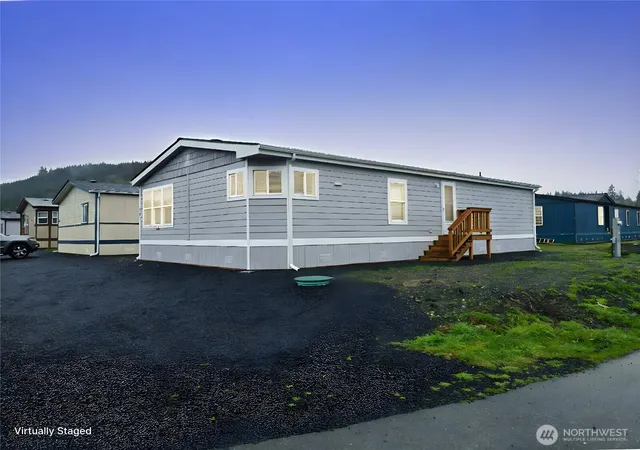Photo 3 of Sale Pending at 151 Nix Ln, Centralia, WA 98531 | MLS# NWM2480567 | Listing updated on 2026-09-18