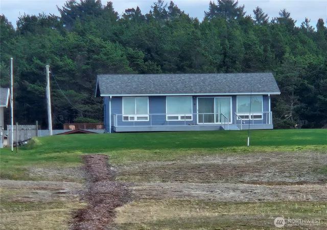 Photo 3 of Single family home for sale at 29529 G St, Ocean Park, WA 98640 | MLS# NWM2480570 | Listing updated on 2026-09-23